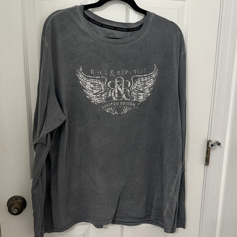 Rock & Republic Charcoal Graphic Long Sleeve Tee